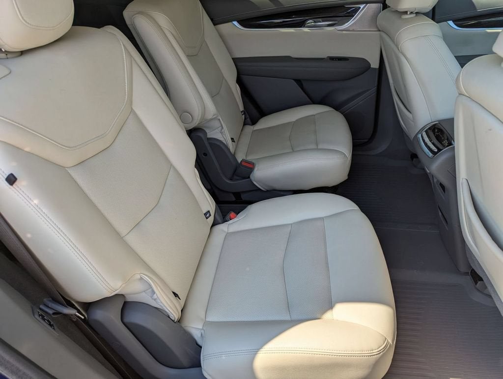 2023 Cadillac XT6 AWD Premium Luxury
