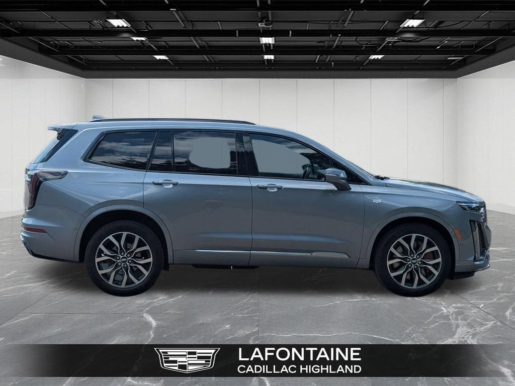 2024 Cadillac XT6 Sport