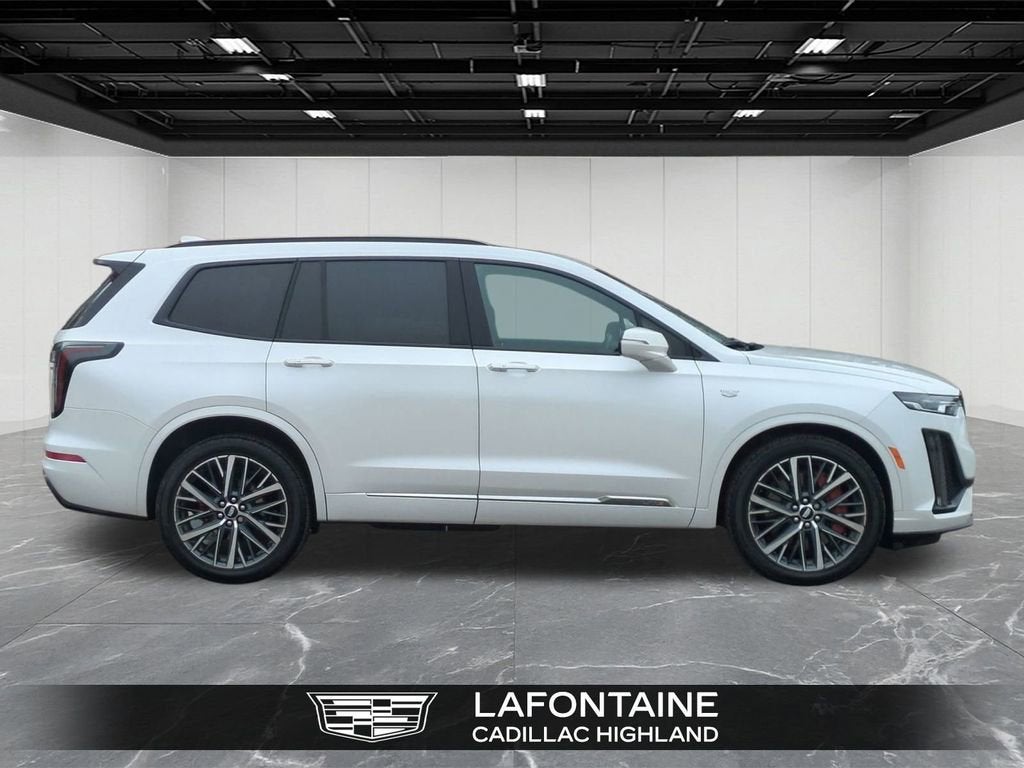 2024 Cadillac XT6 Sport