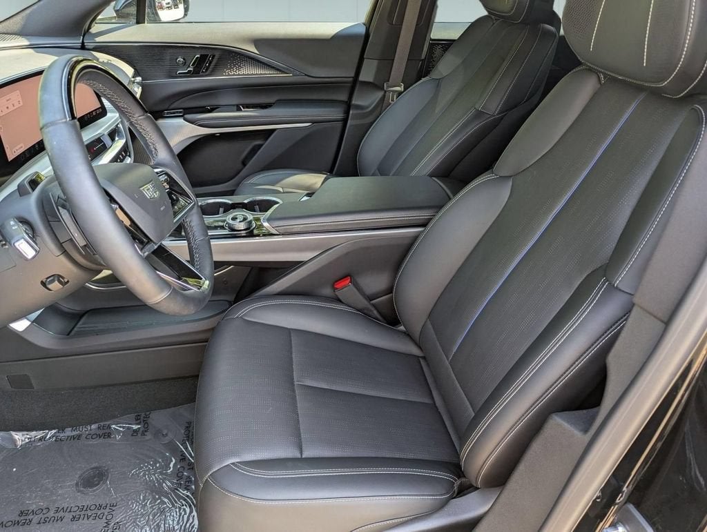 2023 Cadillac LYRIQ Luxury