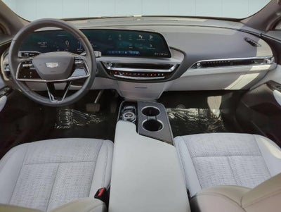 2024 Cadillac LYRIQ Luxury 1