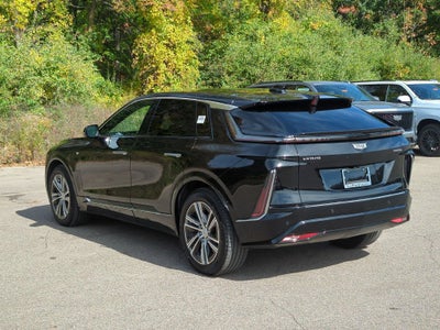 2024 Cadillac LYRIQ Luxury 1