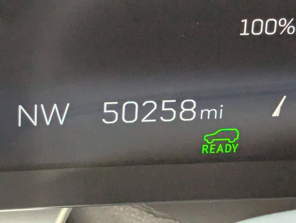 2024 Cadillac LYRIQ Sport 2