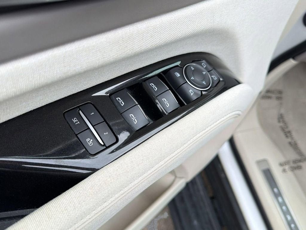 2024 Cadillac Escalade Premium Luxury Platinum