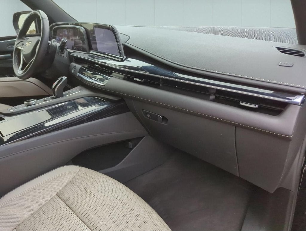 2024 Cadillac Escalade Sport
