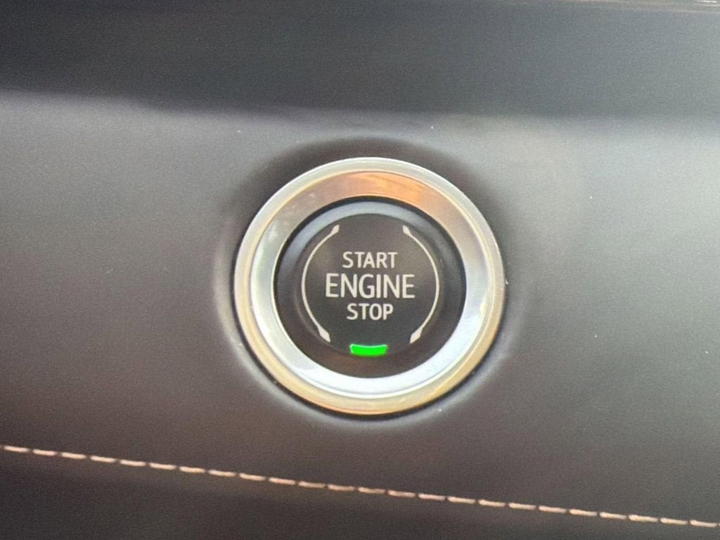 2021 Cadillac Escalade ESV Premium Luxury Platinum