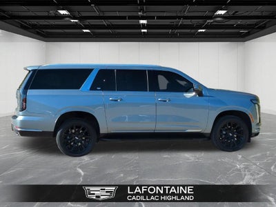 2025 Cadillac Escalade ESV Premium Luxury