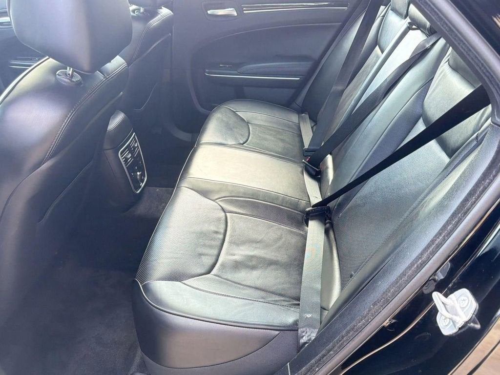 2014 Chrysler 300C AWD