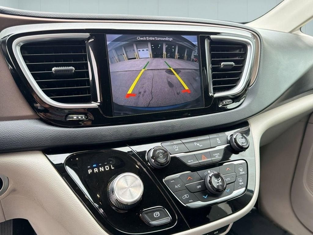 2018 Chrysler Pacifica Touring L Plus