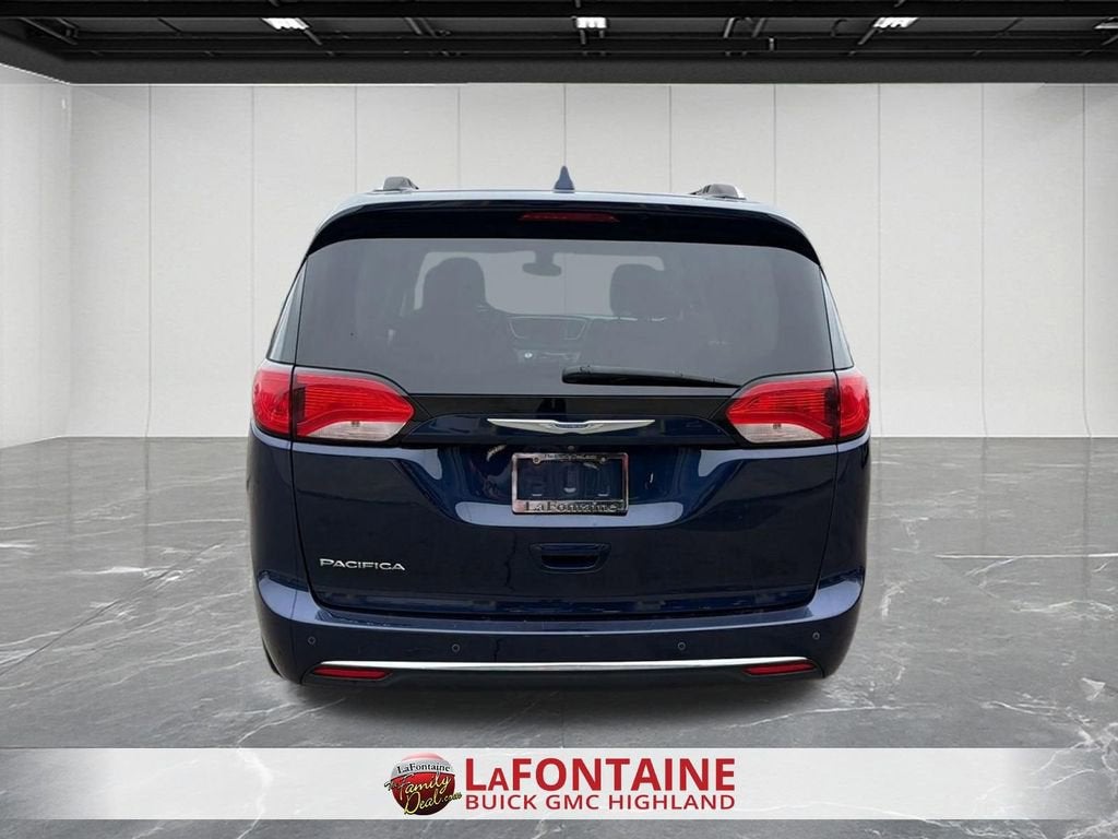 2018 Chrysler Pacifica Touring L Plus