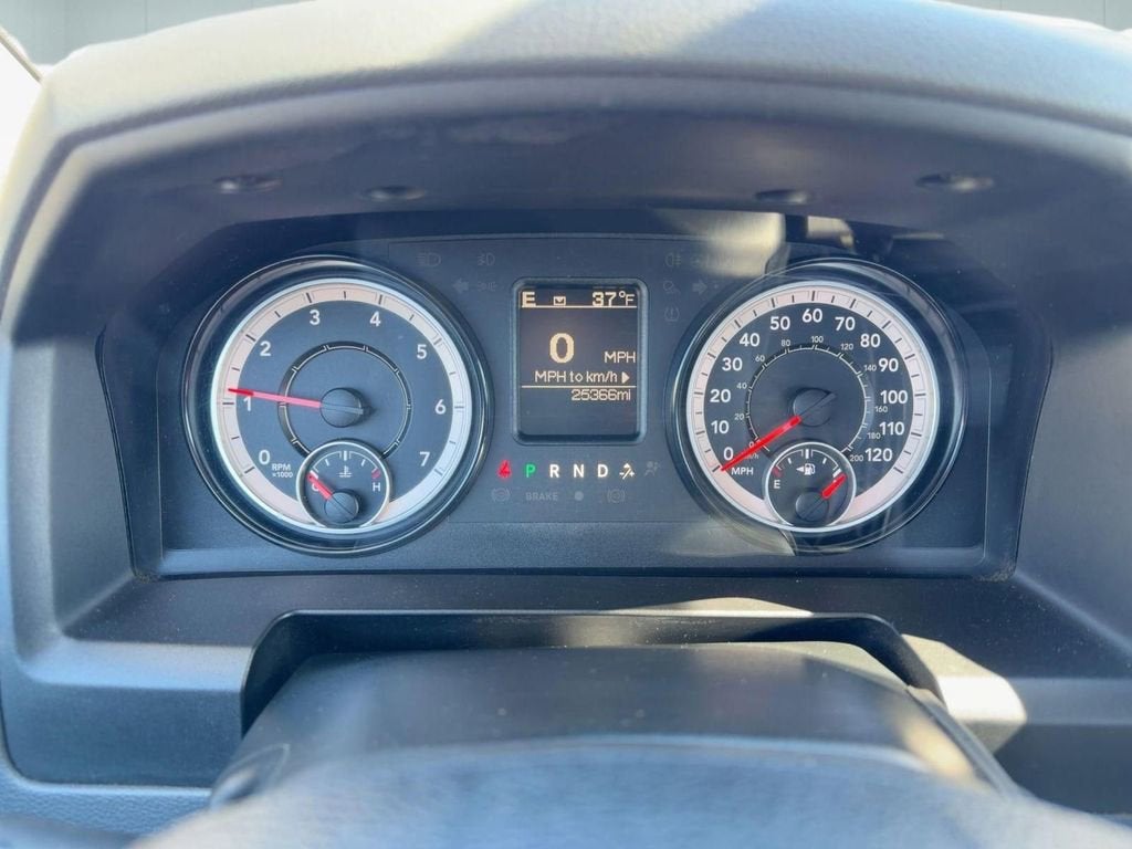 2018 RAM 3500 Tradesman Regular Cab 4x4 8' Box