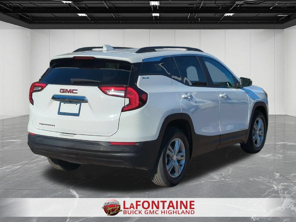 2024 GMC Terrain SLE