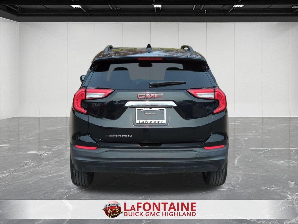 2024 GMC Terrain SLE