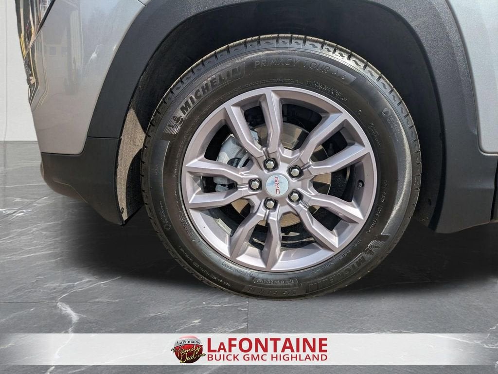 2023 GMC Terrain SLT