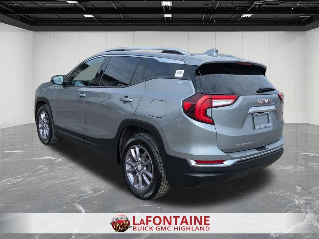 2023 GMC Terrain SLT