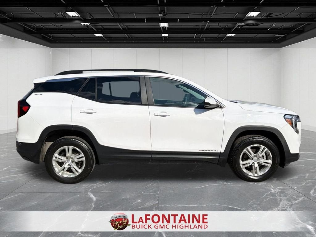 2023 GMC Terrain SLE