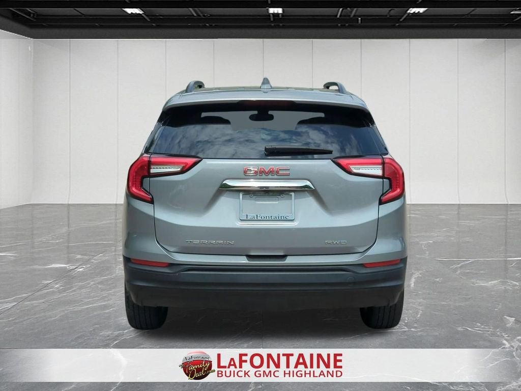 2023 GMC Terrain SLE