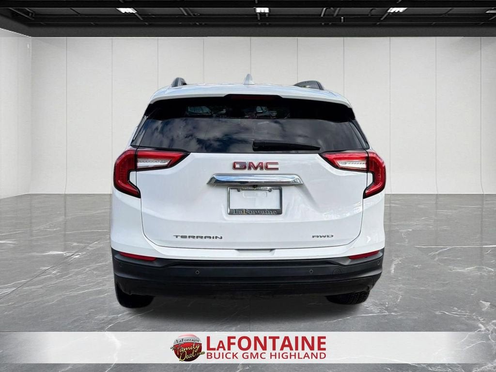 2023 GMC Terrain SLE