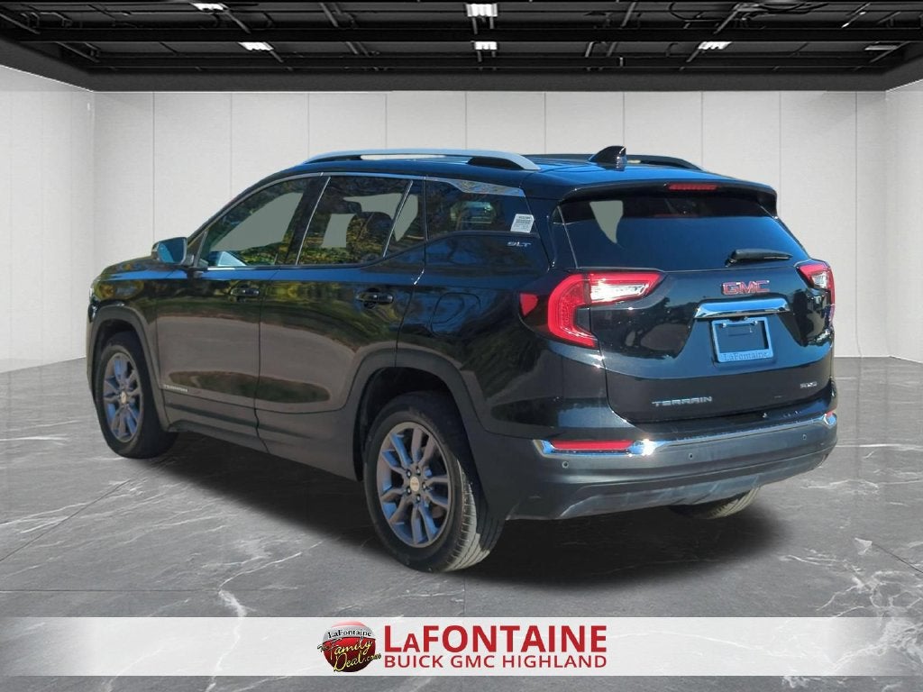 2024 GMC Terrain SLT