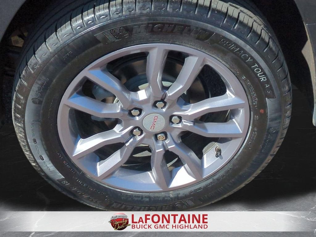 2023 GMC Terrain SLT