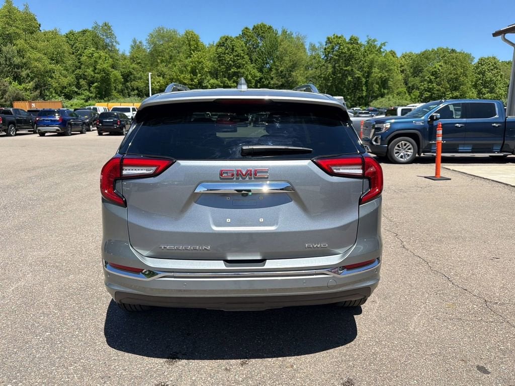 2024 GMC Terrain Denali