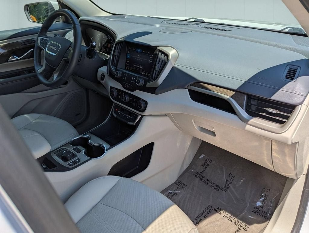 2023 GMC Terrain Denali