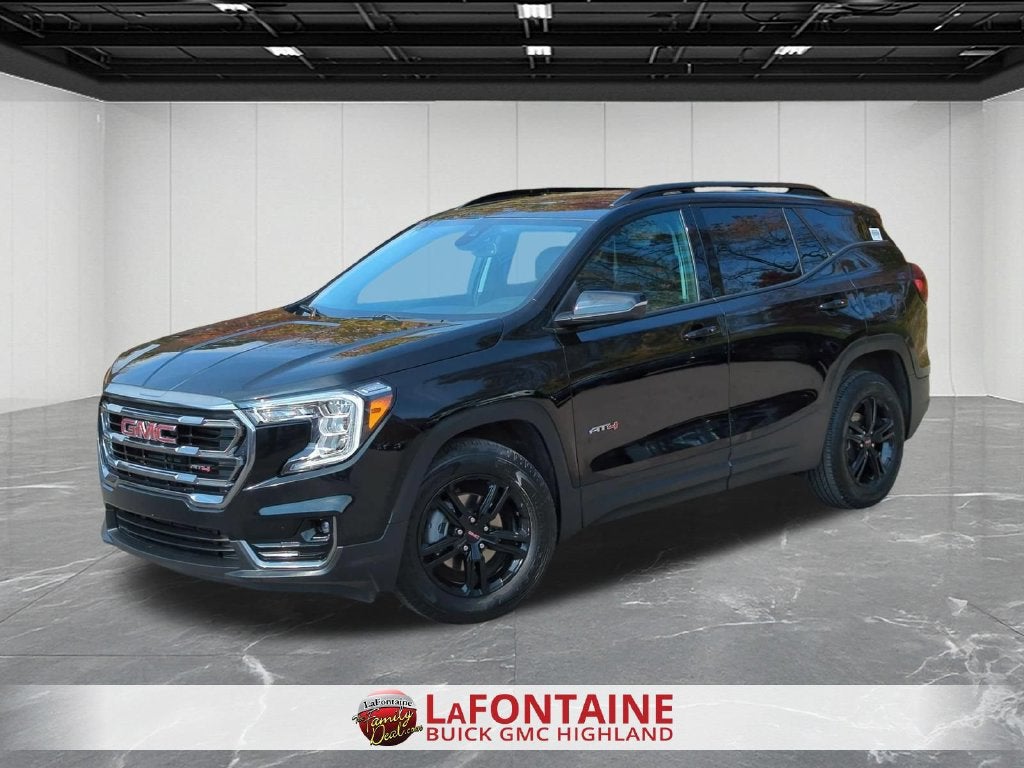 2024 GMC Terrain AT4