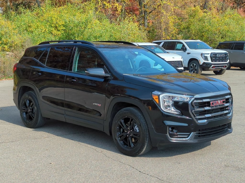 2024 GMC Terrain AT4