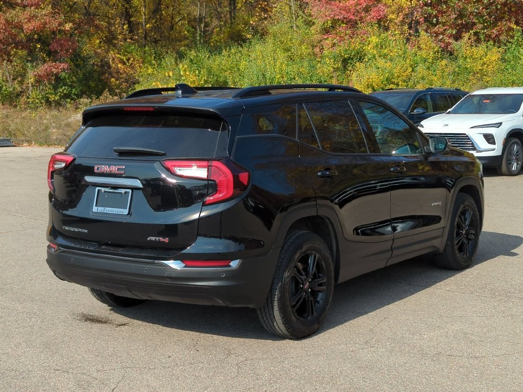 2024 GMC Terrain AT4