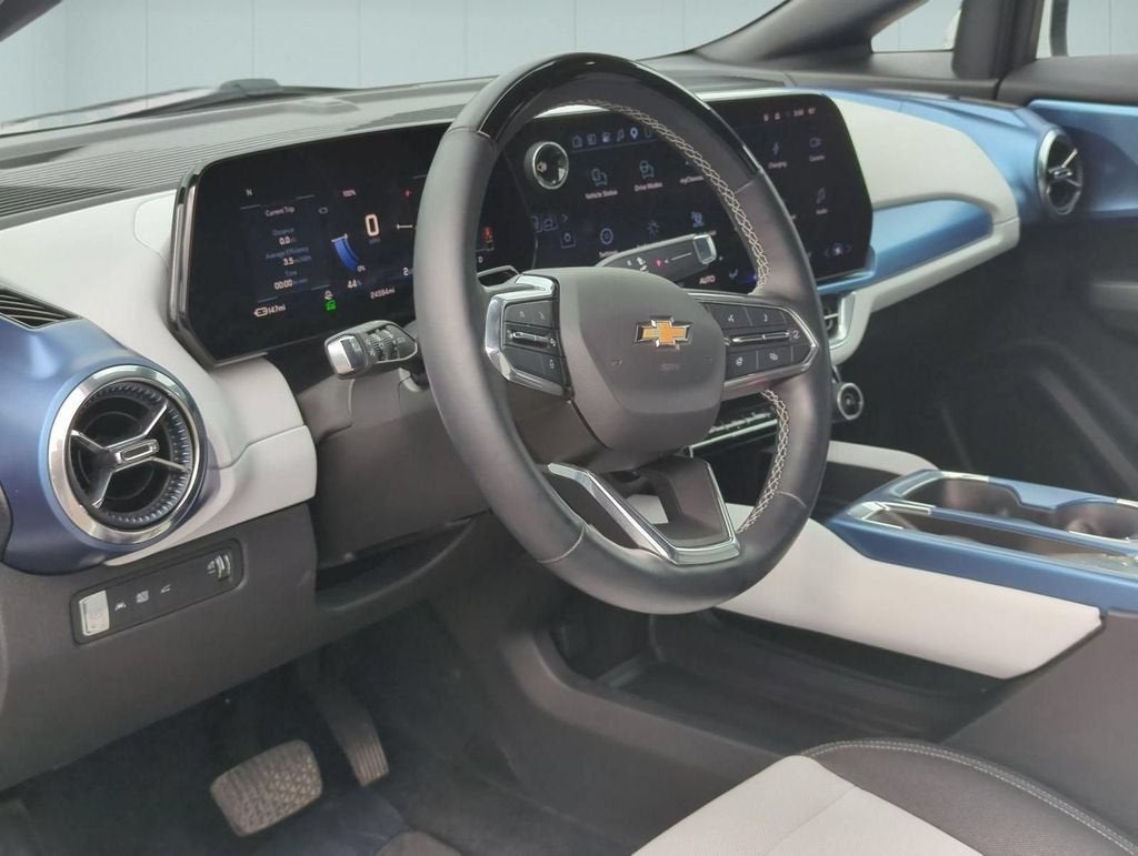 2024 Chevrolet Equinox EV 2LT