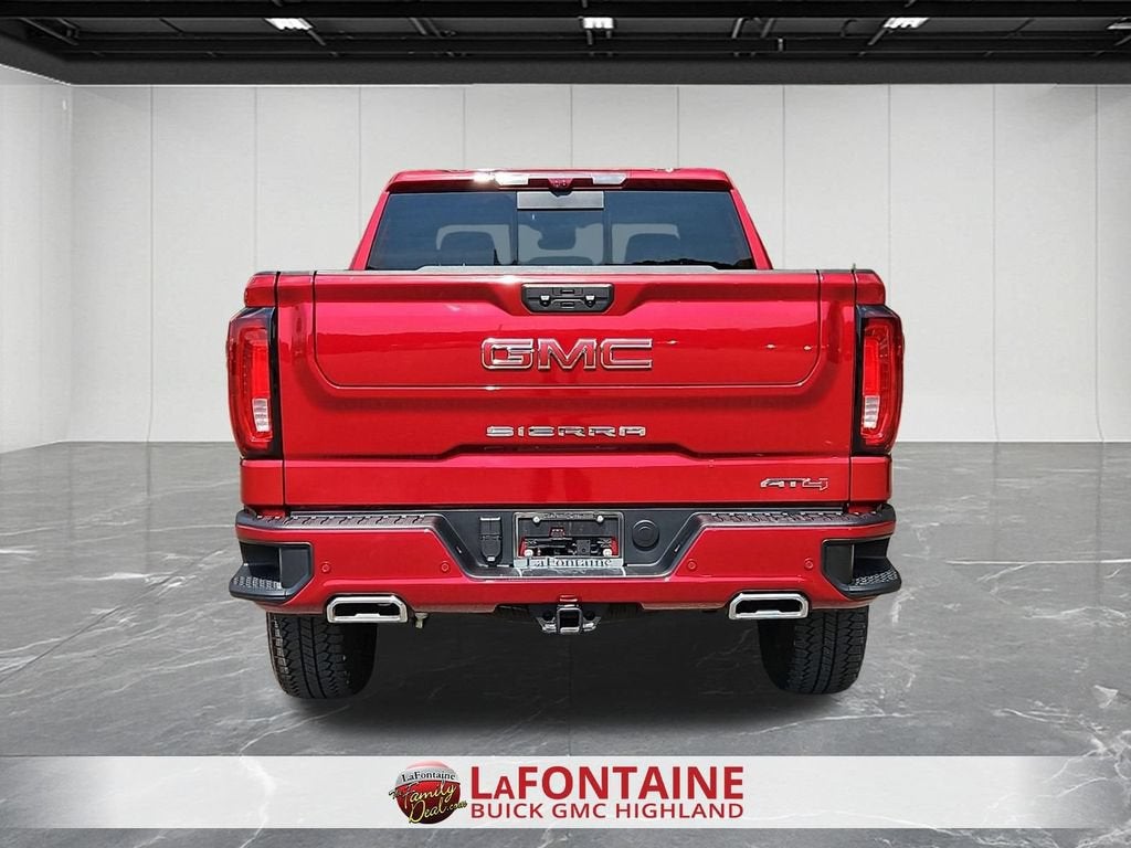 2025 GMC Sierra 1500 AT4