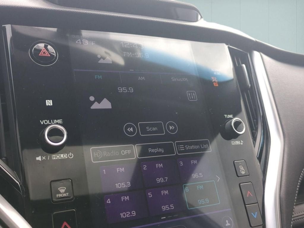 2022 Subaru Legacy Limited XT