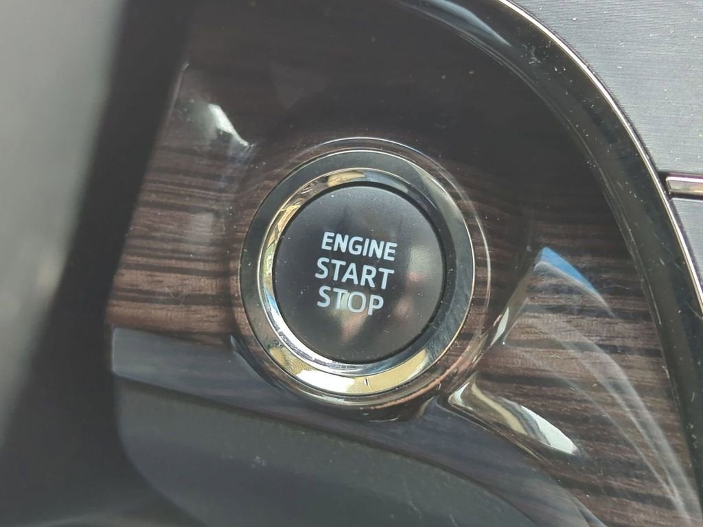 2013 Toyota Avalon XLE
