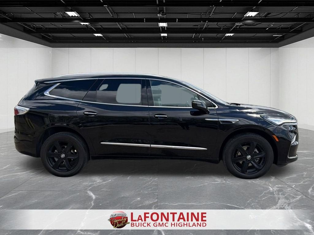 2024 Buick Enclave Essence