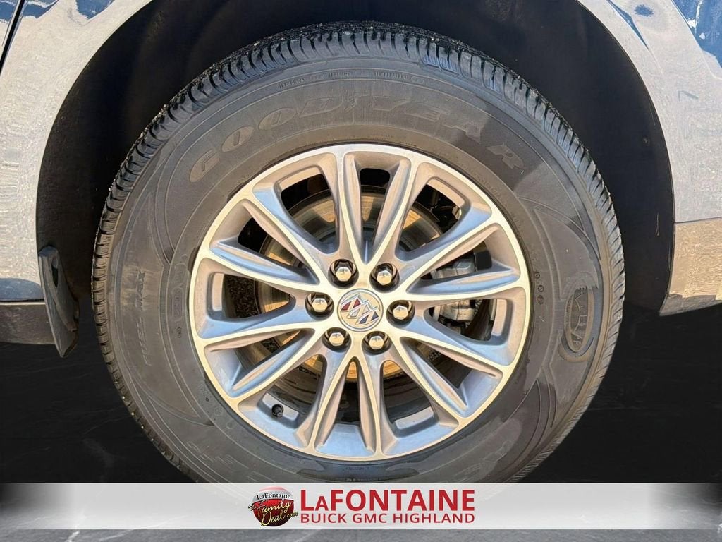 2024 Buick Enclave Essence