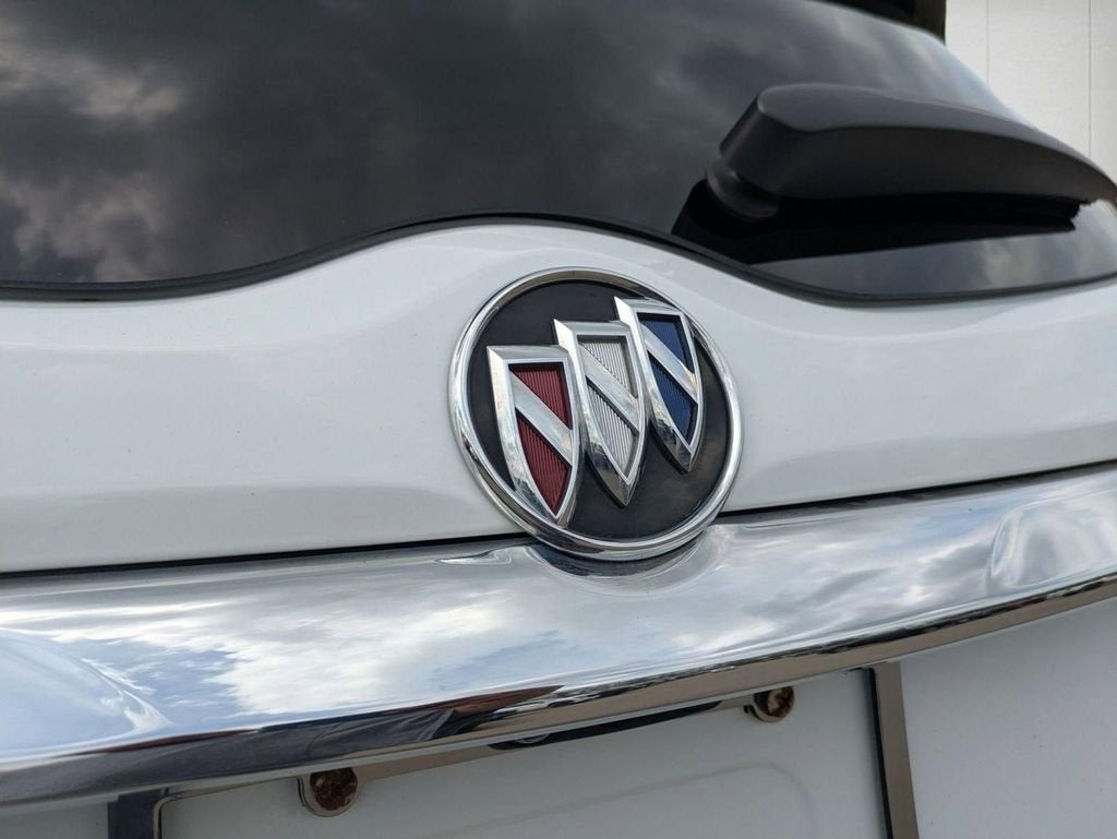 2024 Buick Enclave Essence