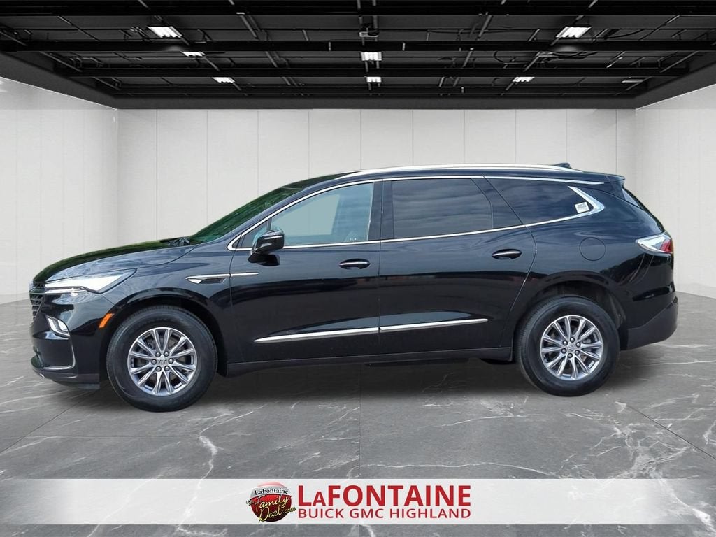2023 Buick Enclave Essence