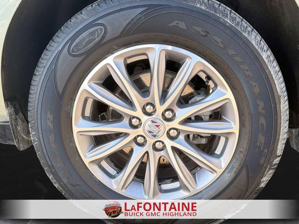 2023 Buick Enclave Essence