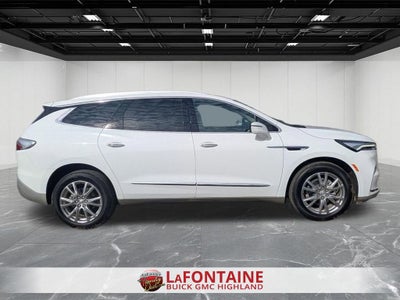 2023 Buick Enclave Premium