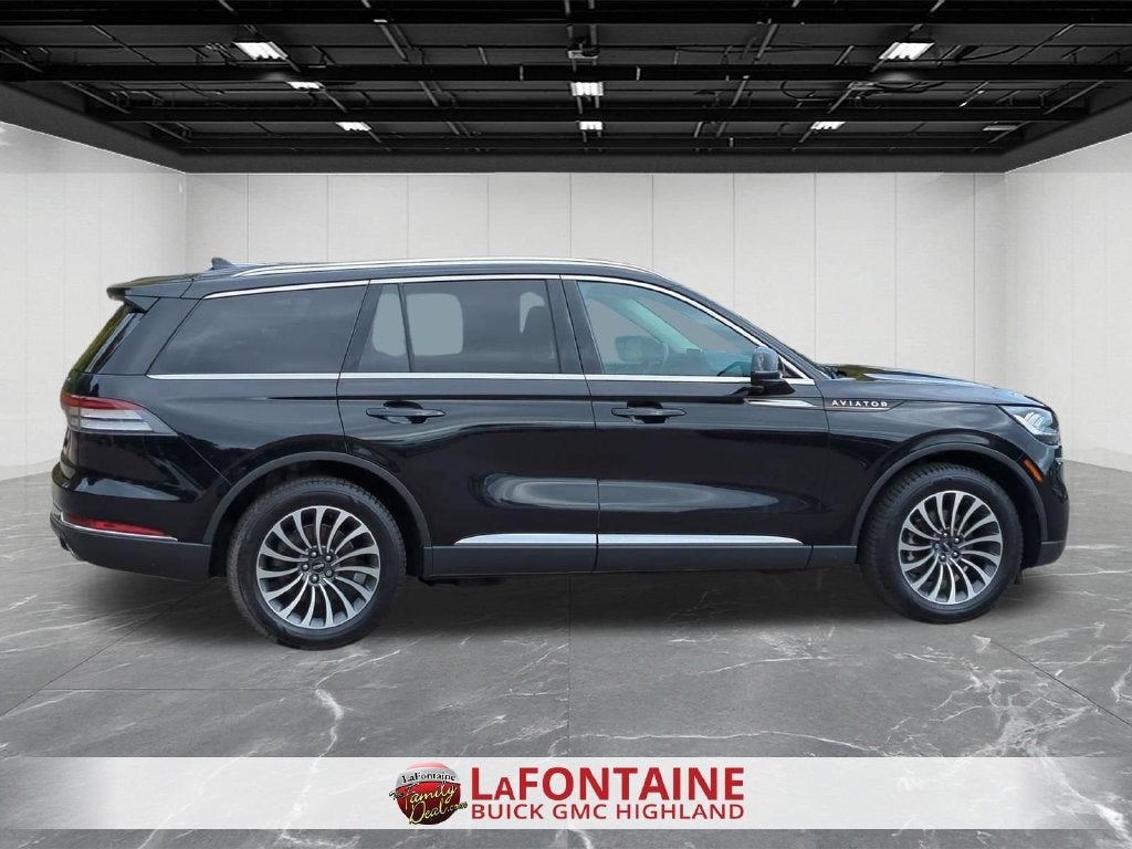 2023 Lincoln Aviator Standard