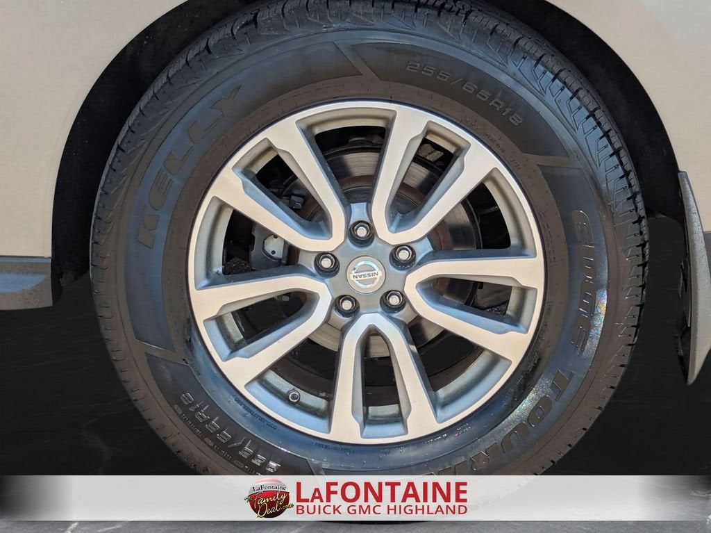 2016 Nissan Pathfinder SL