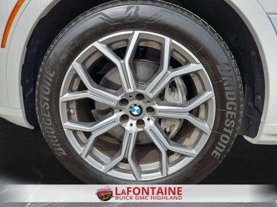 2023 BMW X7 xDrive40i