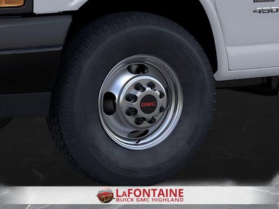 2025 GMC Savana Cutaway 3500 1WT