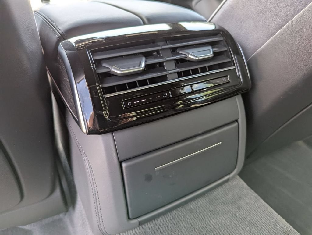 2023 Audi A8 L 55 TFSI quattro Tiptronic