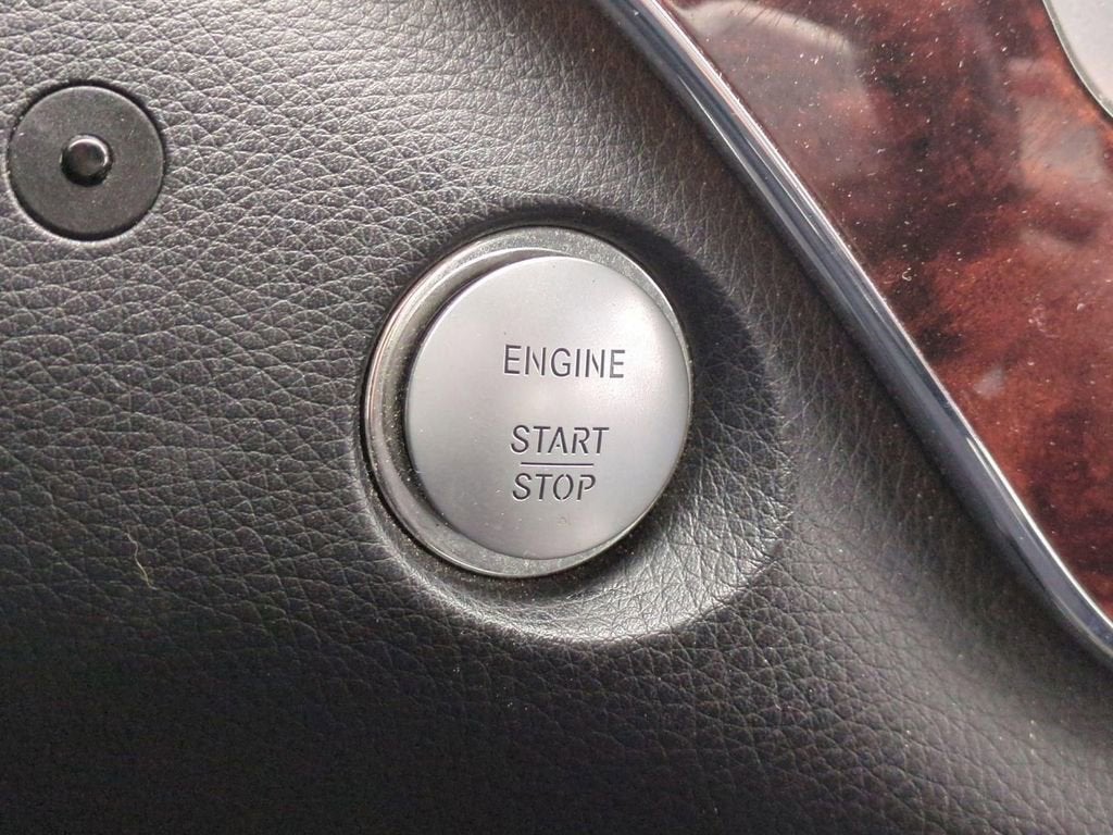 2010 Mercedes-Benz S-Class S 550