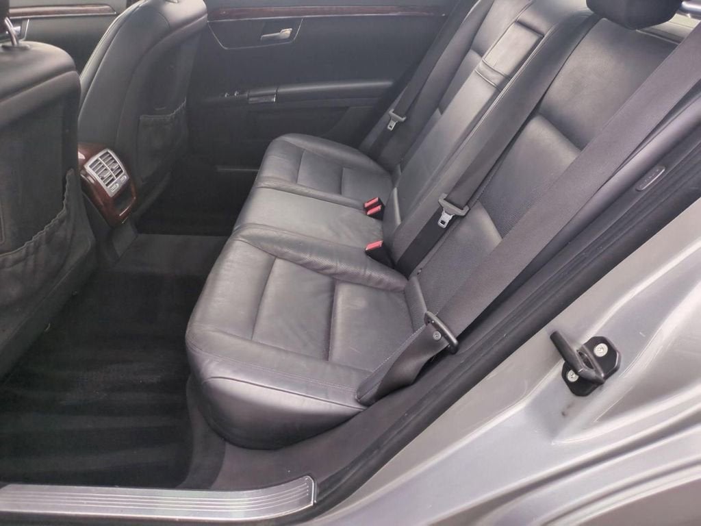 2010 Mercedes-Benz S-Class S 550