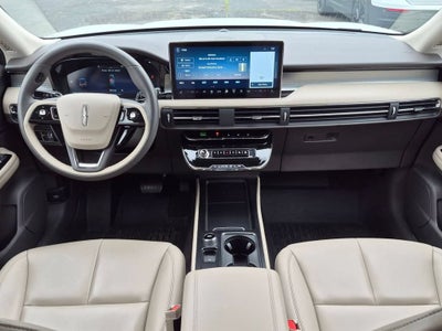 2024 Lincoln Corsair Premiere