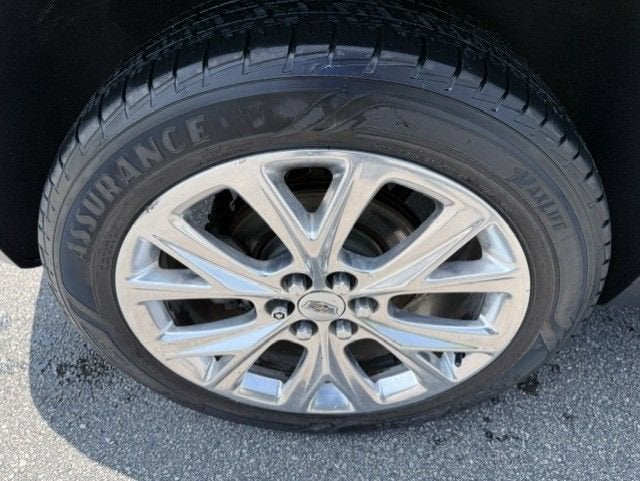 2017 Cadillac XT5 Luxury AWD