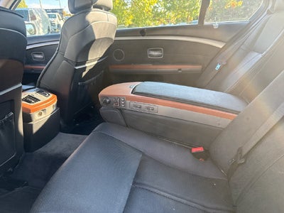 2004 BMW 7 Series 745Li