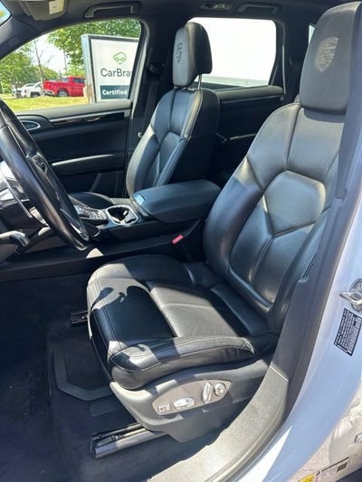 2017 Porsche Cayenne E-Hybrid S Platinum Edition
